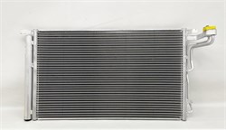 Радиатор кондиционера Kia Cerato 4 BD 21-24 (Аналог) 10199